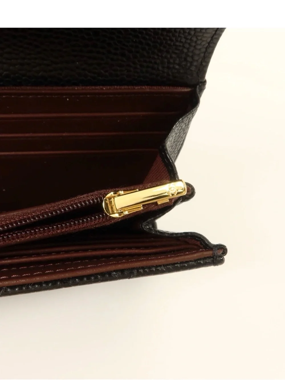 🖤CHANEL CLASSIC FLAP LONG WALLET WITH GOLD TONE HARDWARE 🖤